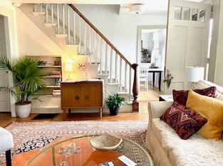 living room vacation rental Maine