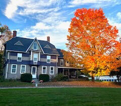 vacation rental midcoast Maine boutique style