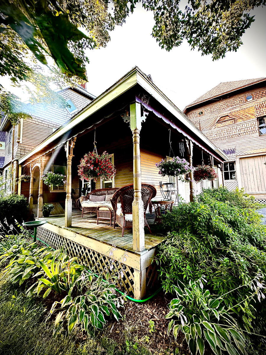 victorian porch airbnb sea cloud cottage